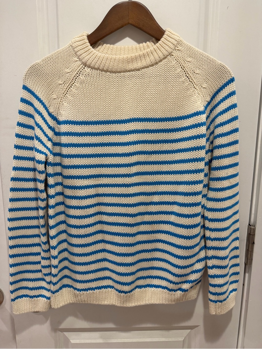 Zara Cream and Blue Striped Crewneck Sweater Small